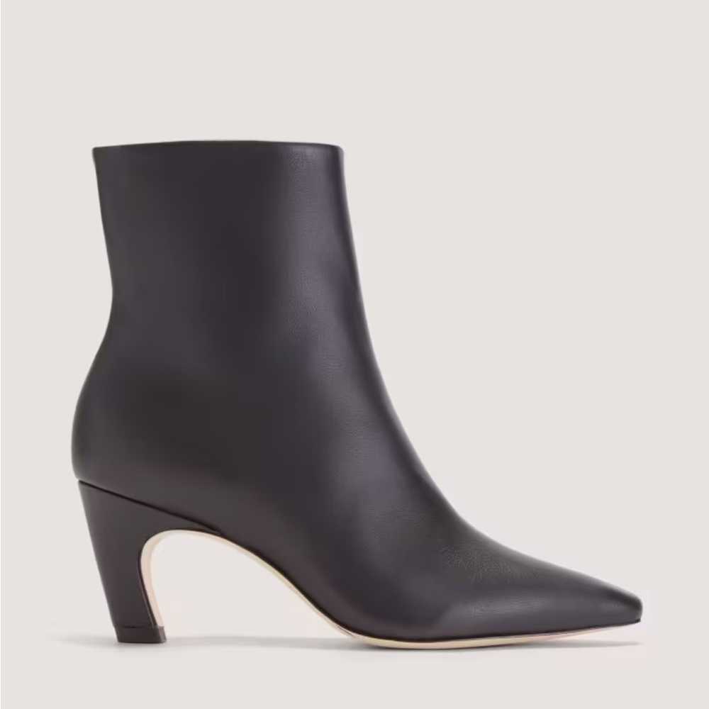 Everlane The Banana Boot Short Black Leather - Picture 2 of 6